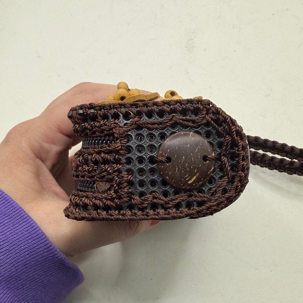 Vintage Coconut Shell Piece Wallet Zip Around Coin Purse Wristlet Brown Floral - Picture 6 of 12